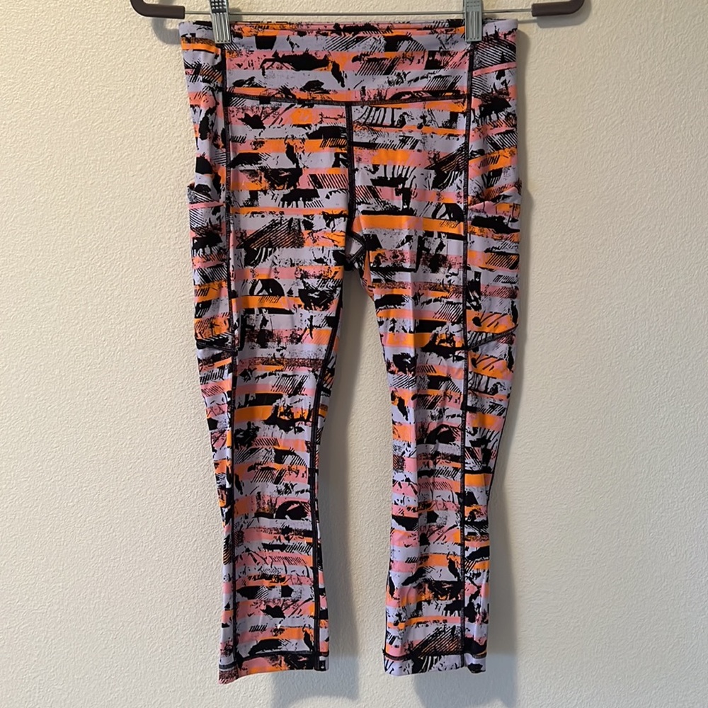 Lululemon Speed Up Crop 21 Inversion Multi Luxtreme